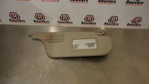 Used Sun visor Renault Clio III (BR/CR) 1.5 dCi 85 Price € 20,00 Margin scheme offered by Autorecycling Reuvers B.V.