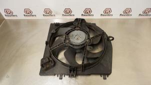 Used Fan motor Renault Twingo II (CN) 1.5 dCi 90 FAP Price € 35,00 Margin scheme offered by Autorecycling Reuvers B.V.
