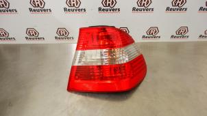 Used Taillight, right BMW 3 serie (E46/4) 316i 16V Price € 25,00 Margin scheme offered by Autorecycling Reuvers B.V.
