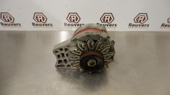 Usagé Dynamo Seat Marbella 0.9 900 Prix € 35,00 Règlement à la marge proposé par Autorecycling Reuvers B.V.
