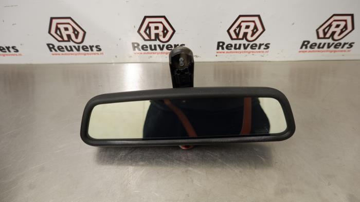 Używane Lusterko wewnetrzne BMW 7 serie (E65/E66/E67) 745i,Li 4.4 V8 32V Cena € 40,00 Procedura marży oferowane przez Autorecycling Reuvers B.V.