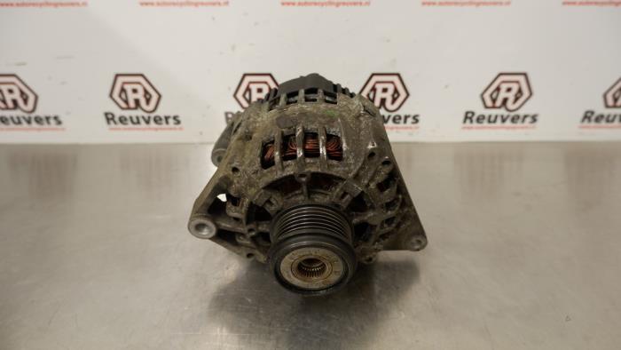 Begagnade Dynamo Renault Scénic I (JA) 1.9 dTi Pris € 35,00 Marginaltabell erbjuds av Autorecycling Reuvers B.V.
