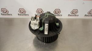 Used Heating and ventilation fan motor BMW 1 serie (E81) 118d 16V Price € 40,00 Margin scheme offered by Autorecycling Reuvers B.V.