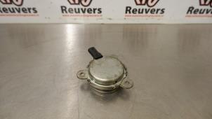 Used Camshaft adjuster Ford Focus 3 Wagon 1.0 Ti-VCT EcoBoost 12V 100 Price € 15,00 Margin scheme offered by Autorecycling Reuvers B.V.