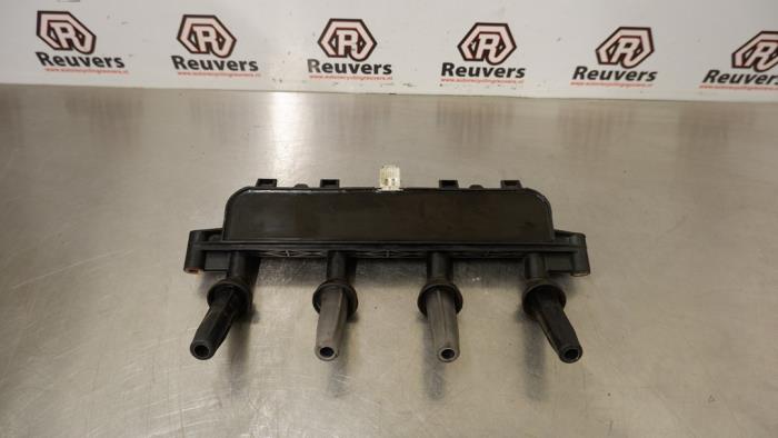 Begagnade Tändspole Peugeot 206 (2A/C/H/J/S) 1.4 XR,XS,XT,Gentry Pris € 25,00 Marginaltabell erbjuds av Autorecycling Reuvers B.V.