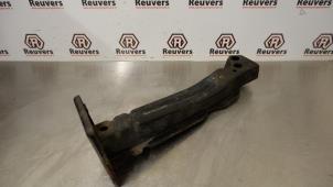 Used Chassis bar, front Fiat 500 (312) 1.4 16V Price € 30,00 Margin scheme offered by Autorecycling Reuvers B.V.