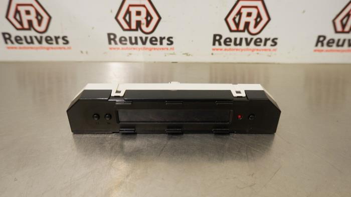 Begagnade Klocka Suzuki Swift (ZA/ZC/ZD1/2/3/9) 1.3 VVT 16V Pris € 20,00 Marginaltabell erbjuds av Autorecycling Reuvers B.V.