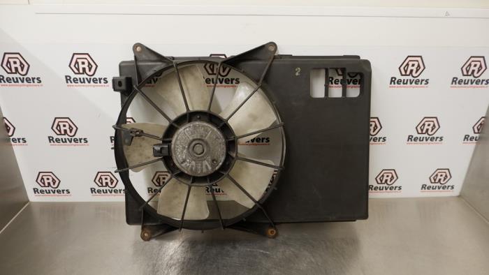 Motor de aleta de refrigeración de un Suzuki Swift (ZA/ZC/ZD1/2/3/9) 1.3 D 16V 2008