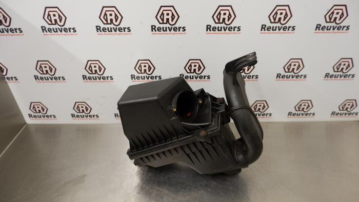 Begagnade Luftfilterhus Suzuki Swift (ZA/ZC/ZD1/2/3/9) 1.3 D 16V Pris € 25,00 Marginaltabell erbjuds av Autorecycling Reuvers B.V.