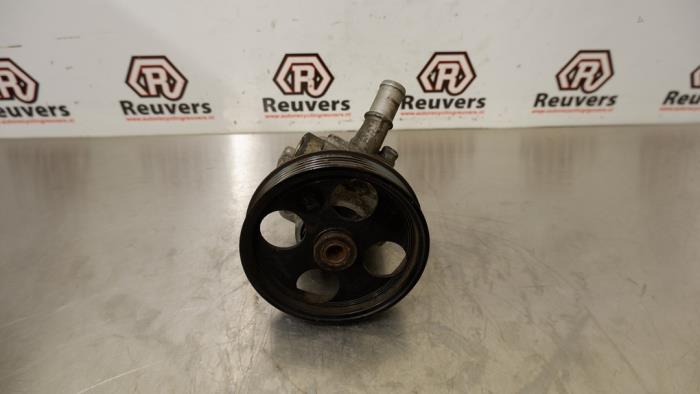Usagé Pompe de direction Opel Insignia 2.0 CDTI 16V 160 Ecotec Prix € 35,00 Règlement à la marge proposé par Autorecycling Reuvers B.V.
