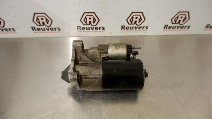 Gebrauchte Anlasser Renault Scénic I (JA) 2.0 16V RX4 Preis € 30,00 Margenregelung angeboten von Autorecycling Reuvers B.V.