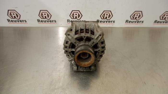 Used Dynamo Renault Scénic I (JA) 2.0 16V RX4 Price € 35,00 Margin scheme offered by Autorecycling Reuvers B.V.