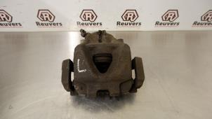 Used Front brake calliper, left BMW 3 serie Touring (E91) 320d 16V Price € 30,00 Margin scheme offered by Autorecycling Reuvers B.V.