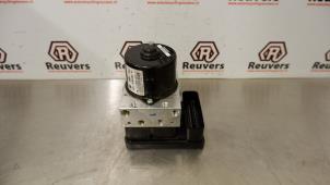 Used ABS pump BMW 3 serie Touring (E91) 320d 16V Price € 75,00 Margin scheme offered by Autorecycling Reuvers B.V.
