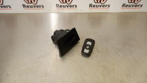 Used Ignition lock + key BMW 3 serie Touring (E91) 320d 16V Price € 30,00 Margin scheme offered by Autorecycling Reuvers B.V.