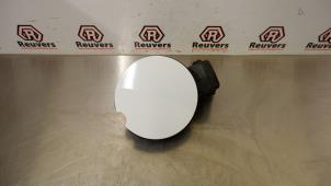 Used Tank cap cover Renault Twingo II (CN) 1.5 dCi 90 FAP Price € 20,00 Margin scheme offered by Autorecycling Reuvers B.V.
