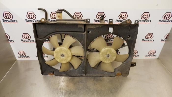 Cooling fans from a Toyota Prius (NHW20) 1.5 16V 2005