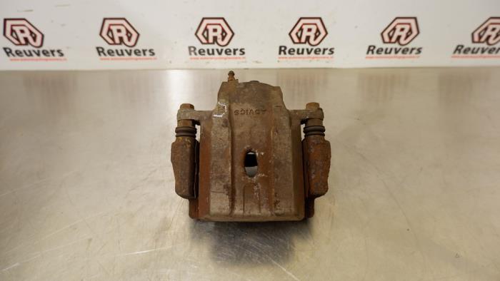 Gebrauchte Bremszange rechts vorne Toyota Prius (NHW20) 1.5 16V Preis € 35,00 Margenregelung angeboten von Autorecycling Reuvers B.V.