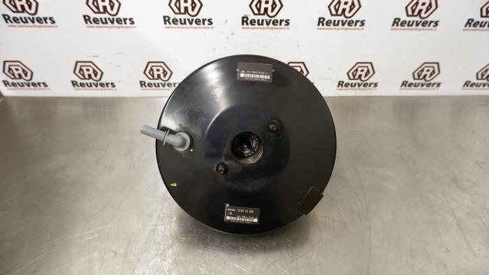 Usagé Assistant de freinage Mazda 5 (CR19) 1.8i 16V Prix € 40,00 Règlement à la marge proposé par Autorecycling Reuvers B.V.