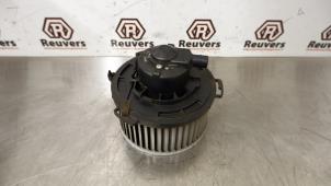 Used Heating and ventilation fan motor Mazda 5 (CR19) 1.8i 16V Price € 35,00 Margin scheme offered by Autorecycling Reuvers B.V.
