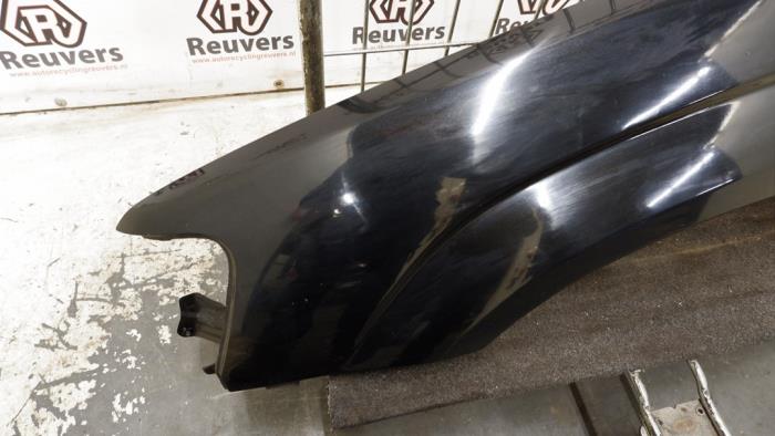 Front wing, left from a Subaru Forester (SG) 2.0 16V X 2003