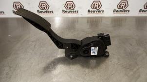 Used Accelerator pedal Opel Agila (B) 1.2 16V Price € 25,00 Margin scheme offered by Autorecycling Reuvers B.V.