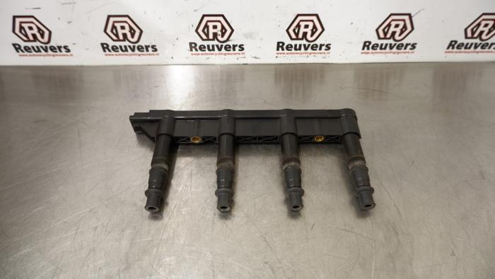 Usagé Bobine Peugeot 207/207+ (WA/WC/WM) 1.4 16V Prix € 35,00 Règlement à la marge proposé par Autorecycling Reuvers B.V.