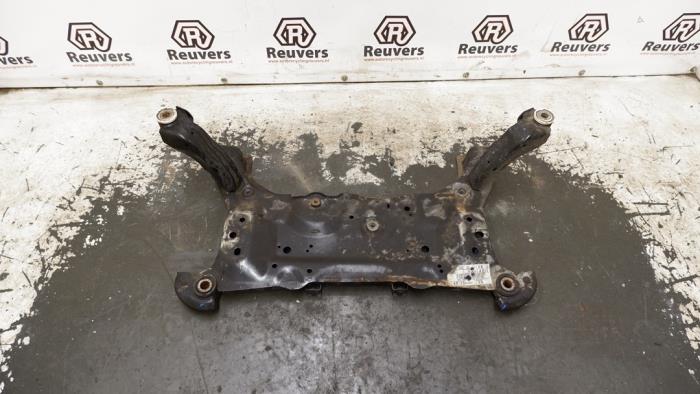 Usados Subchasis Ford Focus 3 1.0 Ti-VCT EcoBoost 12V 100 Precio € 60,00 Norma de margen ofrecido por Autorecycling Reuvers B.V.