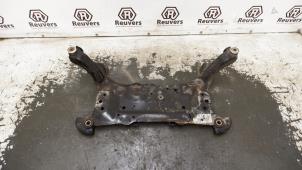 Gebrauchte Unterrahmen Ford Focus 3 1.0 Ti-VCT EcoBoost 12V 100 Preis € 60,00 Margenregelung angeboten von Autorecycling Reuvers B.V.