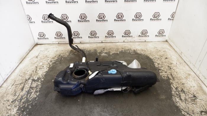 Begagnade Tank Peugeot 3008 I (0U/HU) 1.6 16V THP 155 Pris € 75,00 Marginaltabell erbjuds av Autorecycling Reuvers B.V.