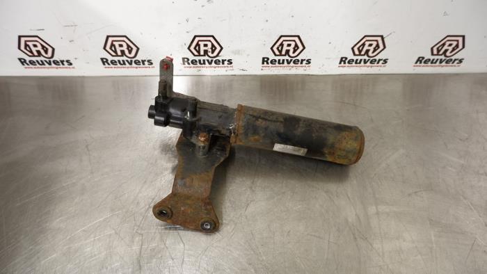 Gebrauchte Pumpfederung (Hydr.) Peugeot 3008 I (0U/HU) 1.6 16V THP 155 Preis € 40,00 Margenregelung angeboten von Autorecycling Reuvers B.V.