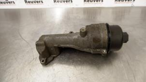 Used Oil filter housing Peugeot 308 SW (4E/H) 1.6 VTI 16V Price € 20,00 Margin scheme offered by Autorecycling Reuvers B.V.