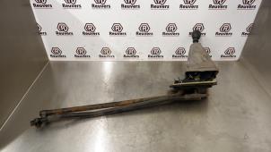 Used Gear-change mechanism Lada Kalina (1119) 1.6 Price on request offered by Autorecycling Reuvers B.V.