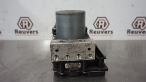 Gebrauchte ABS Pumpe Opel Tigra Twin Top 1.8 16V Preis € 40,00 Margenregelung angeboten von Autorecycling Reuvers B.V.