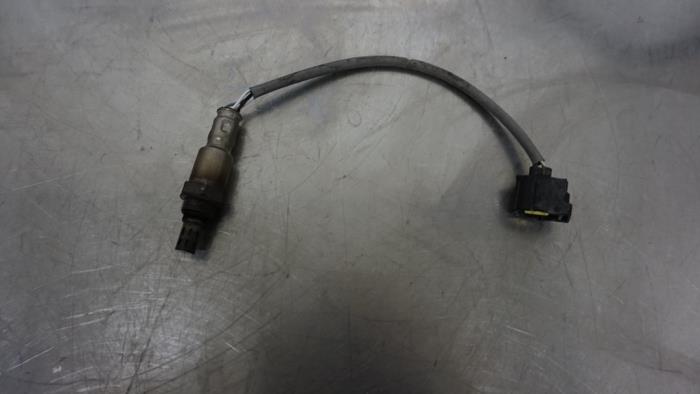 Usagé Sonde lambda Mitsubishi Space Star (A0) 1.0 12V Prix € 25,00 Règlement à la marge proposé par Autorecycling Reuvers B.V.
