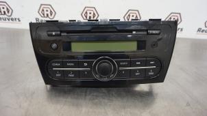 Gebrauchte Radio Mitsubishi Space Star (A0) 1.0 12V Preis € 100,00 Margenregelung angeboten von Autorecycling Reuvers B.V.