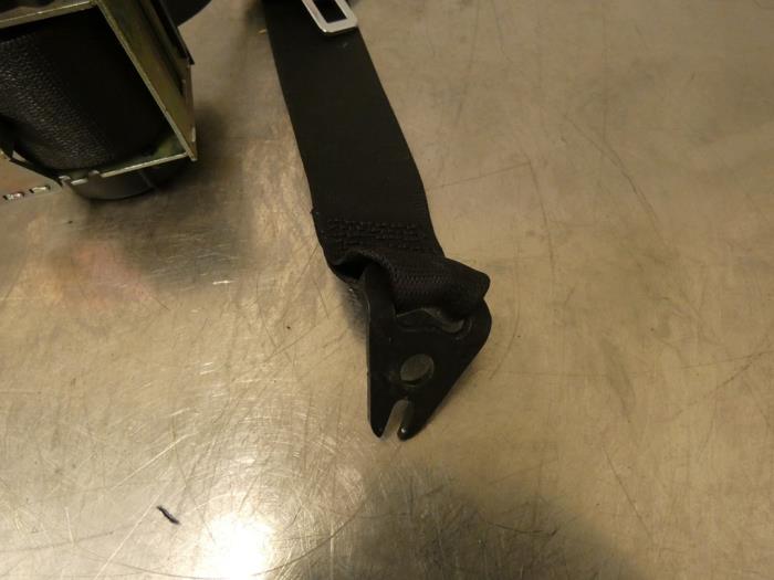 Rear seatbelt, centre BMW 3 serie 320Si 16V 606091700C ORIGINEEL