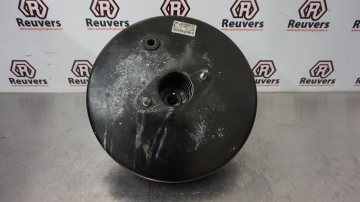 Usados Servofreno Renault Kangoo Express (FW) 1.5 dCi 70 Precio € 100,00 Norma de margen ofrecido por Autorecycling Reuvers B.V.