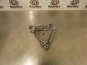 Used Air conditioning bracket Opel Meriva 1.4 Turbo 16V Ecotec Price € 25,00 Margin scheme offered by Autorecycling Reuvers B.V.