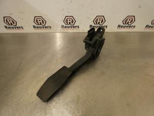Used Accelerator pedal Opel Meriva 1.4 Turbo 16V Ecotec Price € 30,00 Margin scheme offered by Autorecycling Reuvers B.V.