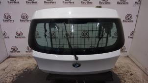 Usados Portón trasero BMW 1 serie (E81) 116i 1.6 16V Precio € 100,00 Norma de margen ofrecido por Autorecycling Reuvers B.V.