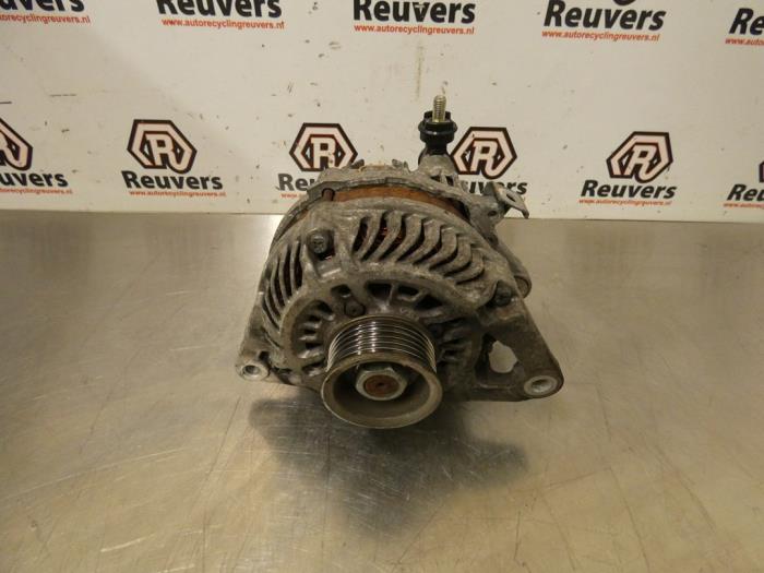 Gebrauchte Dynamo Mazda 2 (DE) 1.3 16V S-VT Preis € 35,00 Margenregelung angeboten von Autorecycling Reuvers B.V.