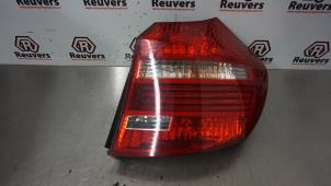 Used Taillight, right BMW 1 serie (E81) 116i 1.6 16V Price € 30,00 Margin scheme offered by Autorecycling Reuvers B.V.