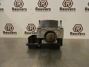 Used ABS pump Ford Ka II 1.2 Price € 40,00 Margin scheme offered by Autorecycling Reuvers B.V.