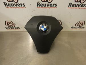 Używane Poduszka powietrzna lewa (kierownica) BMW 5 serie (E60) 525i 24V Cena € 60,00 Procedura marży oferowane przez Autorecycling Reuvers B.V.