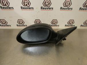 Used Wing mirror, left BMW 3 serie Touring (E91) 318i 16V Price € 30,00 Margin scheme offered by Autorecycling Reuvers B.V.
