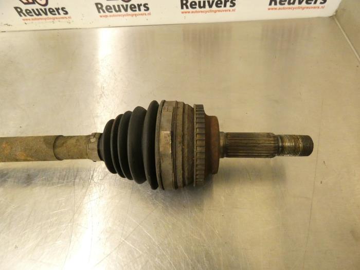 Arbre de transmission avant droit d'un Toyota Yaris Verso (P2) 1.5 16V 2001