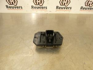 Used Heater resistor Toyota Yaris Verso (P2) 1.5 16V Price € 20,00 Margin scheme offered by Autorecycling Reuvers B.V.