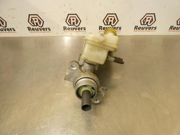 Master cylinder from a Citroën C3 (FC/FL/FT) 1.4 2004