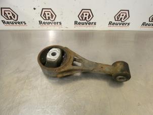 Used Gearbox mount Daihatsu Cuore (L251/271/276) 1.0 12V DVVT Price € 15,00 Margin scheme offered by Autorecycling Reuvers B.V.